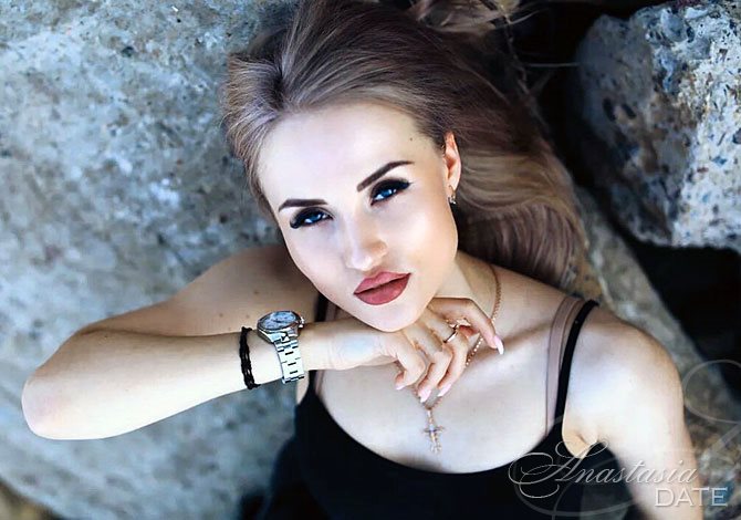 Beautiful Bikini Russian Woman Tatyana From Moscow 25 Yo Hair Color